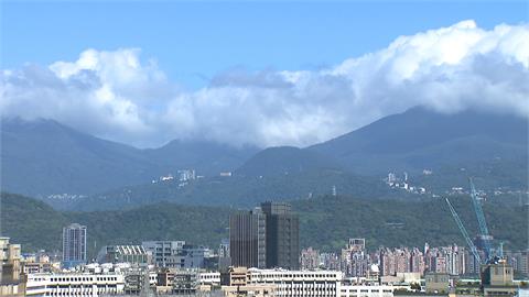 萬聖節雨神搗蛋！日本預估　康芮颱風週五「這裡」登陸