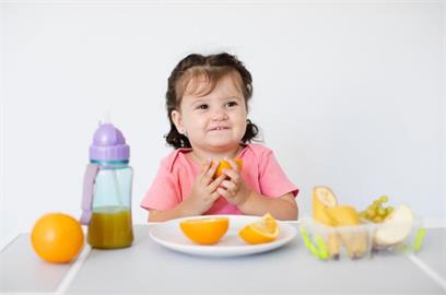 孩子過動怎辦？營養師：避免4種NG飲食習慣　「3營養素」可改善