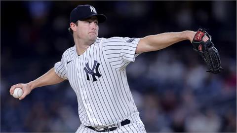 MLB／洋基王牌休賽季跳脫合約重回條紋軍懷抱領47億約　談續留內心想法