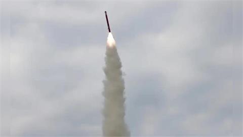 最新／嚇！日韓都證實了：北韓朝日本海域「發射10枚導彈」