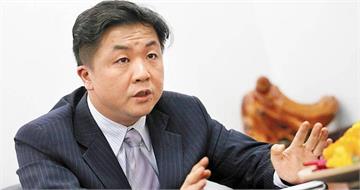 呂秋遠未付扶養費「法官聽原因當庭斥責」　生母嘆：金錢原罪太重