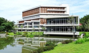 政大達賢草坡、景觀池命名結果出爐 不是金玟池！