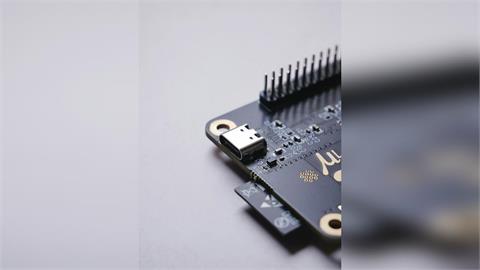 台積電高雄廠2奈米晶片試產成功　陳其邁：很感動