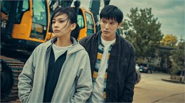 邱澤「穿越」復古造型曝光!和陳意涵一言不合開打!遭孫怒喊:「離我遠一點!」