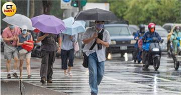 下週熱帶擾動恐不止1個！颱風生成3劇本出爐　氣象署揭「這天」是關鍵