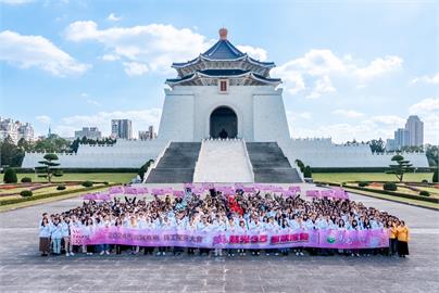 中醫界唯一！馬光中醫豪擲千萬舉辦尾牙員旅，善待員工是核心