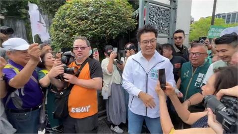 北市長選戰！　沈蔣交鋒家庭服務站﹑慰問金﹑AI防洪