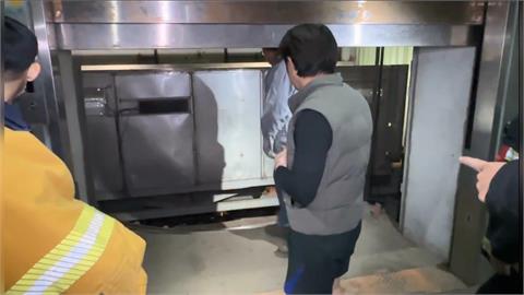 機械停車位故障! 高雄1駕駛受困近2小時