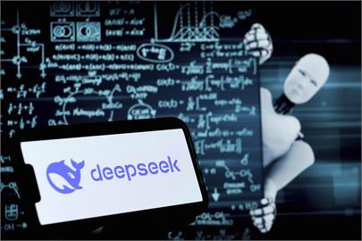 美管制晶片出口　專家：反催生DeepSeek高效AI模型