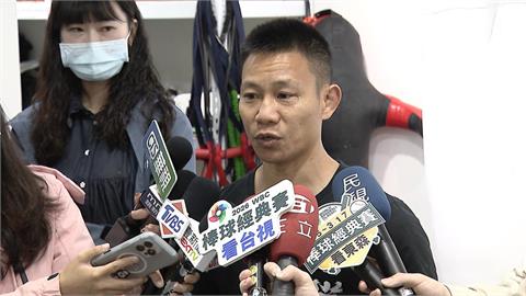 疑中共跨境鎮壓！在台港人泰拳工作室遭潑漆　警鎖定兩嫌犯