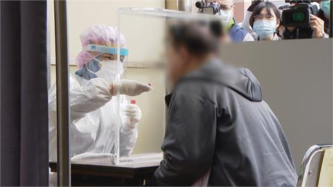 「同島一命 共同抗疫！」　320名耳鼻醫師投入篩檢工作