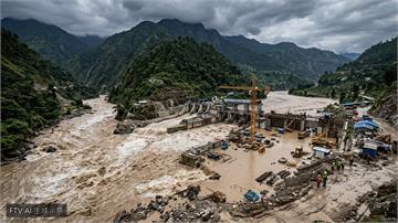 尼泊爾邊境山洪暴發 9名南韓水電廠員工失蹤10人受困