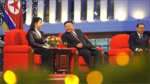 李雪主神隱逾1年為了她？　金正恩頻帶女兒金主愛亮相
