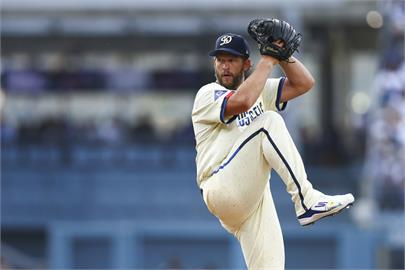 MLB(影)/「書僮」回來了!柯蕭7局0失分5K本季代表作 進帳生涯第214勝