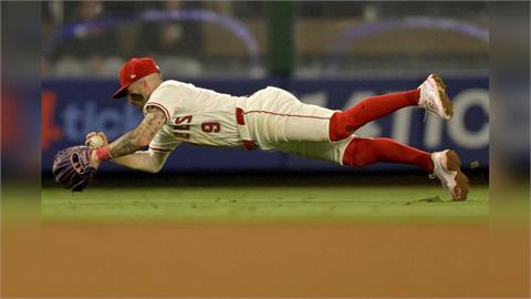 MLB(影)／繼大谷翔平後隊史第一人！強打游擊手內托完成25轟25盜壘