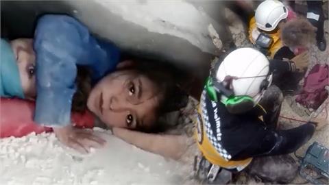 只想活下去！土耳其7歲女童護弟壓瓦礫堆下17小時　哀求救援：願做任何事