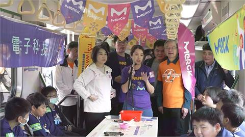 國科會「科普列車」首發南迴線　點亮偏鄉科學之旅