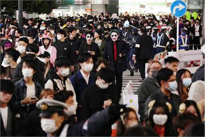 萬聖節擠進大批群眾「當地居民受不了」　澀谷區：不要前往澀谷狂歡