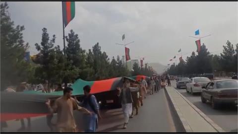 無畏塔利班！民眾紀念阿富汗獨立日　遭士兵開槍鎮壓至少2人喪命