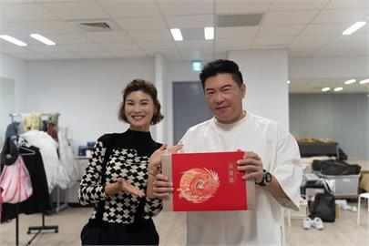 曾國城備戰舞台劇 芳茲 CEO 林明璇驚喜探班打氣