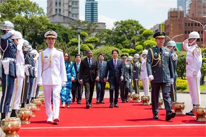快新聞／賴清德首度以軍禮相迎！　克國總理：台灣對全球經濟繁榮扮演重要角色