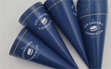 舔不得!人氣冰淇淋「ICC」出包 進口紙托檢出螢光增白劑