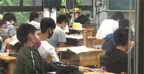 學測社會科連結生活時事　AI、敘利亞局勢、不在籍投票入題