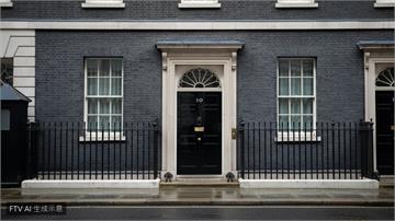 英國首相施凱爾遭逼宮!地方選舉慘敗引發內鬥,逾60名議員要求下台