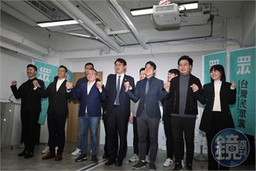 黃國昌小內閣名單出爐！周榆修、許甫都留任　賴香伶接政策會