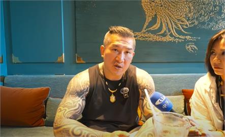 館長結束中國行!浦東機場再嗆「洗腦台灣人」預告下次要去「這城市」