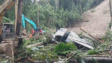 印尼暴雨成災奪27條人命　雅加達淹大水民眾快滅頂