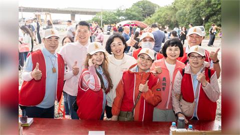 快新聞／蘇巧慧母親節行程滿檔「談媽媽心聲」！民眾高喊：一定會贏