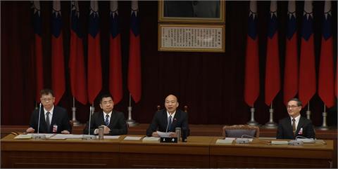黃國昌吵死？議場又因「音量過大」逼韓國瑜皺眉當風紀股長