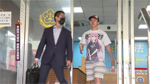 自製火焰槍惹議　孫安佐槍砲案士林地院首開庭