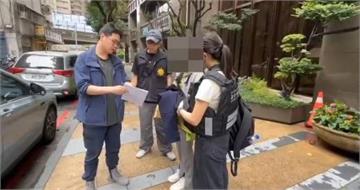 信義雙屍命案女藥頭上游遭逮　法院裁定收押不禁見