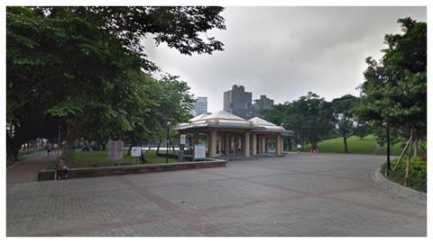 愛犬四號公園散步回家「半小時暴斃、排血便」！飼主痛揭：疑誤食老鼠藥