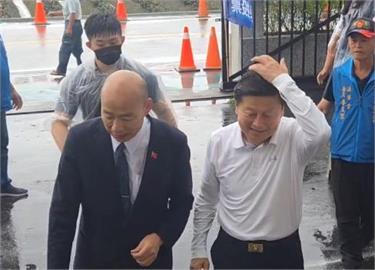 快新聞／真有心結？韓國瑜赴花蓮反罷宣講　掃街被嗆「罷免傅崐萁」竟比讚