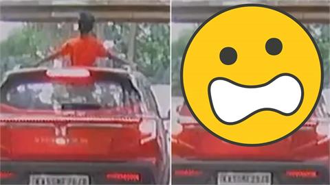 驚悚畫面！男童頭探出汽車天窗看風景　下1秒閃避不及「撞上限高架」