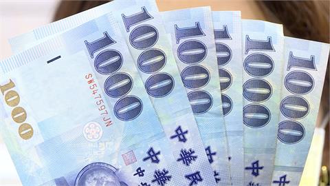 普發6千元商機噴發　超商推咖啡買1送1　餐飲業送加菜金