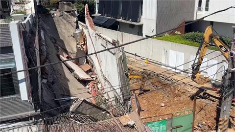 桃園建案工地打地基釀禍! "鄰宅瞬間坍塌"建商諾負責