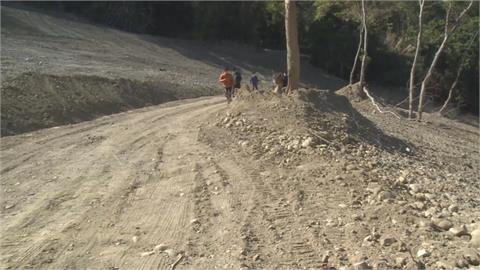 高雄美濃農地遭盜採砂石　市府罰300萬移送地檢