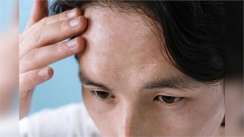 男子爆汗也不開冷氣「極高壓省錢」苦存1334萬！退休見1事反悔：沒意義了