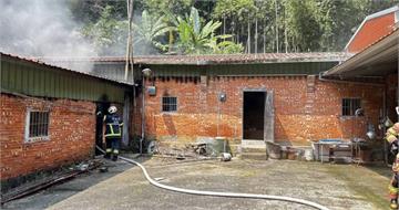 新北三峽三合院廚房竄火　8旬翁倒臥屋內命危送醫