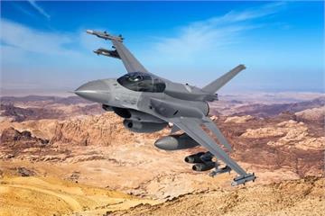 快訊／首批F-16 BLK70來了　國防部確定明早抵台　