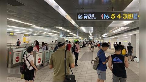 天氣太熱「躲進捷運站想吹冷氣」卻不涼？背後用意曝「這時間搭車」最有感