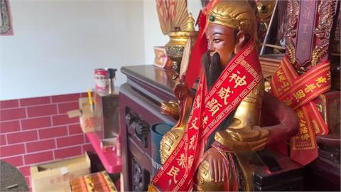 竊賊扯落神像奪價值約16萬4面金牌　大膽行徑全都錄