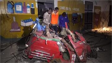 索馬利亞餐廳遭自殺式炸彈攻擊 至少20死30傷