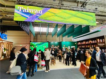 臺灣好客茶酒館登上全球第一大旅展 邀請歐洲旅遊業者品茶聊臺灣