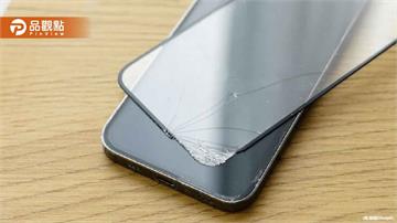蘋果要你裸機！iPhone 17貼保護貼「一撕毀了」
