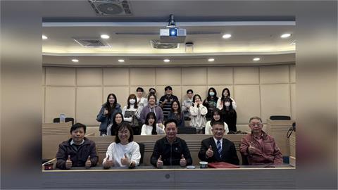 揭開國會運作「黑盒子」　陳錫欽世新開講